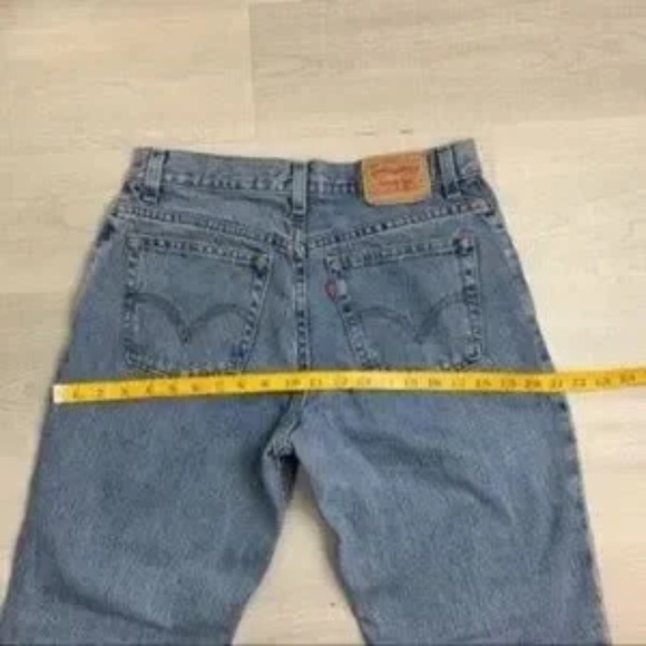 Vintage Levi’s 550 Relaxed Fit Tappered Leg Jean - Picture 12 of 12